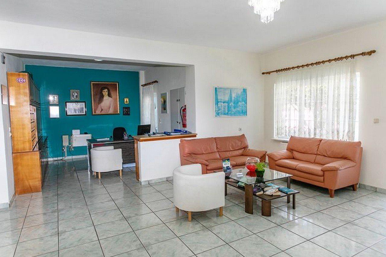 פרבזה Eleni Hotel מראה חיצוני תמונה